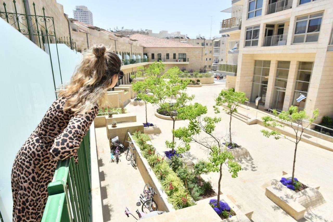 Saidoff, Amazing 4 Bedroom 3 Bath In City Center, Pool, Parking!!! Jerusalem Eksteriør bilde